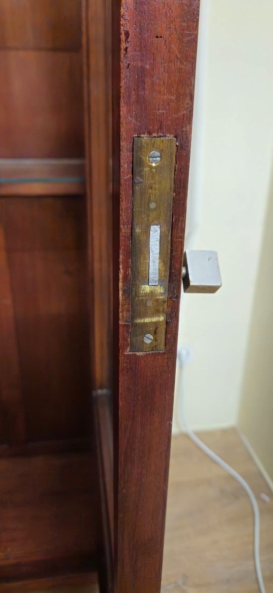 Importante bibliothèque époque Art Déco en loupe d'Amboine et acajou