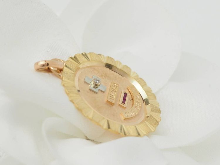 Augis Medal “More Than Yesterday Than Tomorrow” Yellow Gold Diamond Ruby – Love Jewel