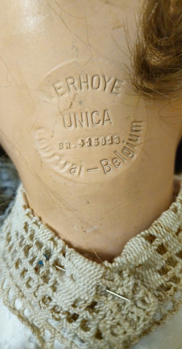 Poupée E.R. HOYE UNICA – Belgium — grande poupée (années 1930-50) marquage très clair