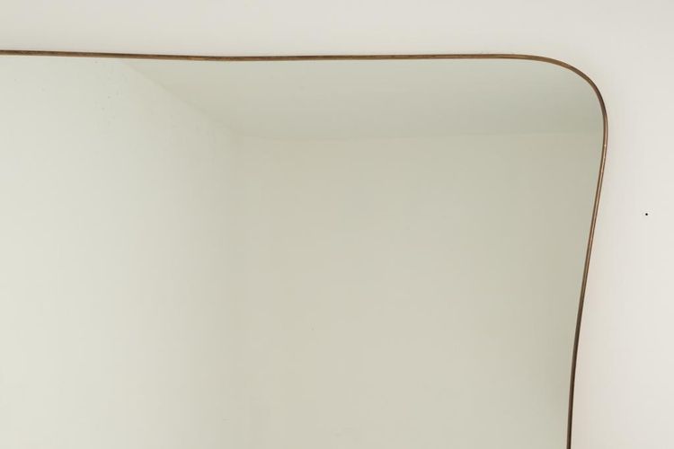 Miroir en laiton doré dans le style de Gio Ponti. Années 1980/90. LS6677A9811