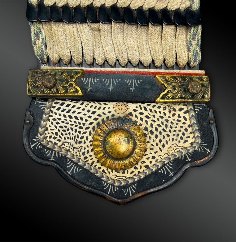 ENSEMBLE de deux pièces d’armure Yoroi - Japon - Période Edo (1603-1868)