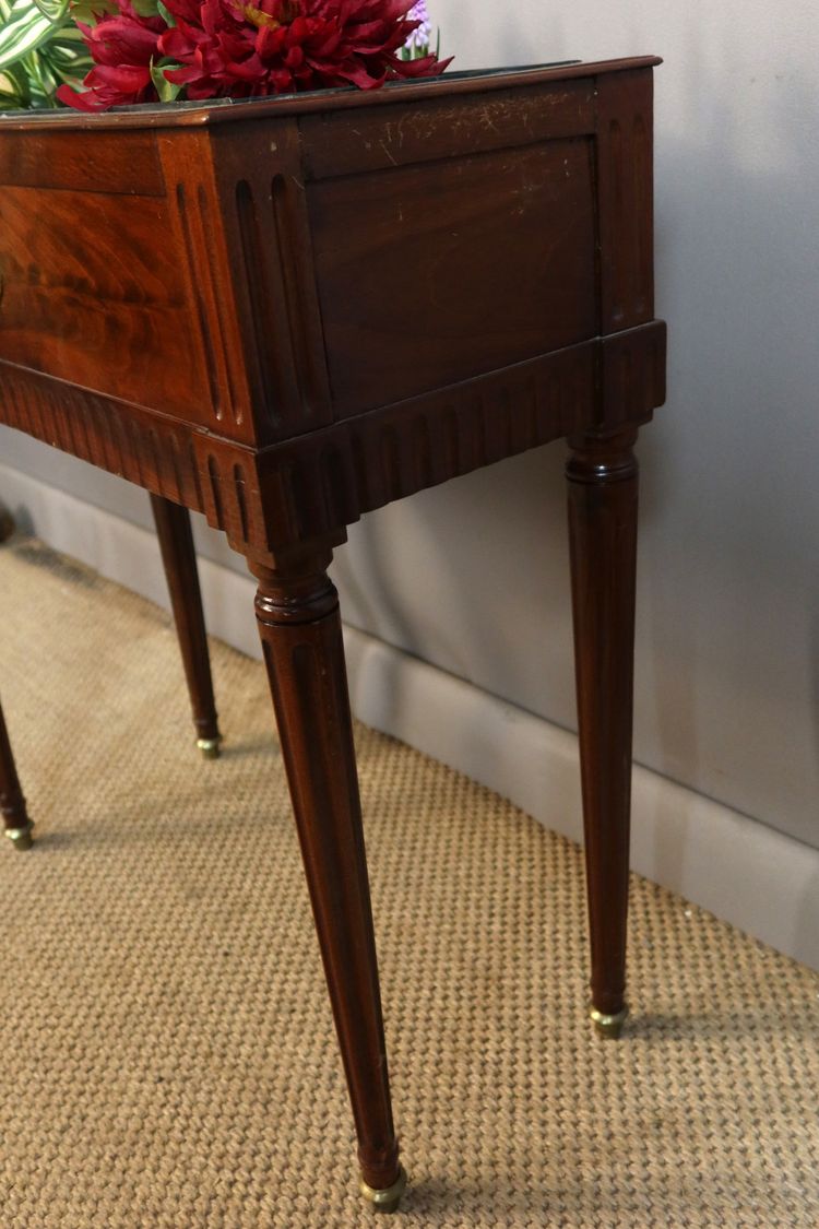Jardinière en acajou style Louis XVI
