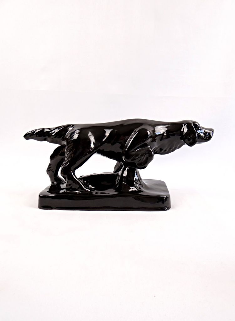 Ceramic sculpture of a hunting dog from Vallauris, signed Faïences & Poteries de Provence