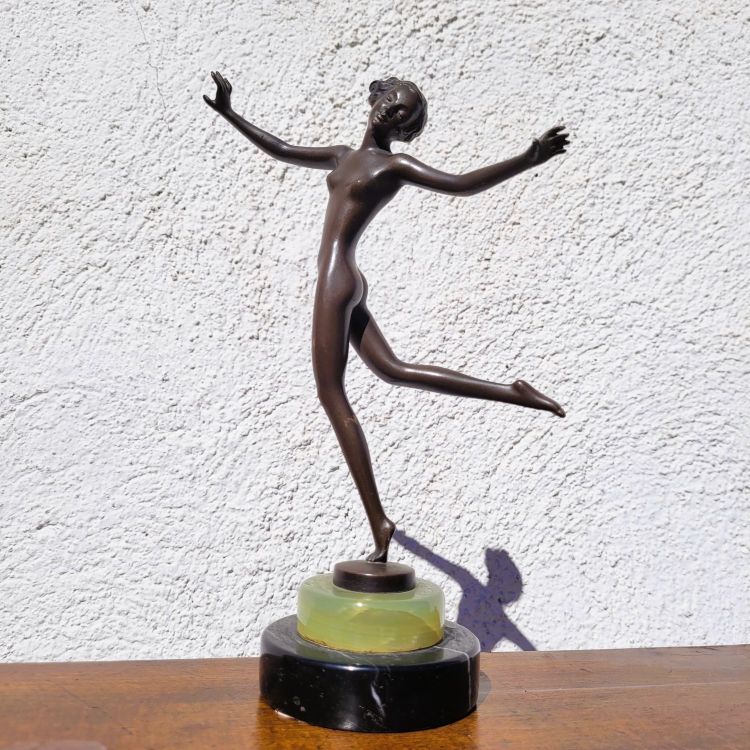 Lorenzl, danseuse en bronze, signée, Art déco, XXème siècle