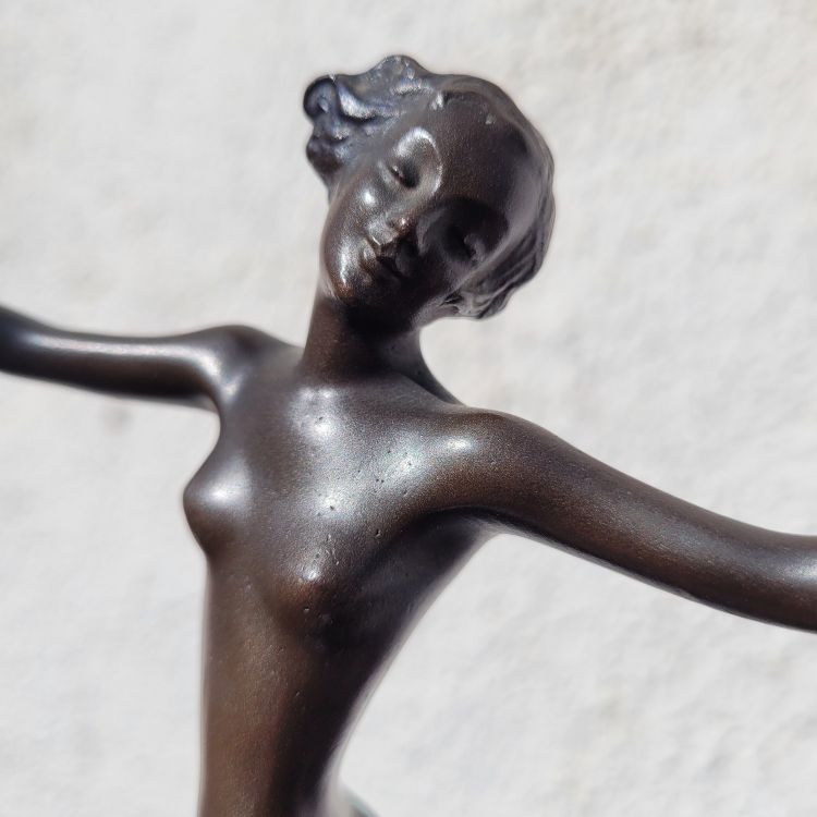 Lorenzl, danseuse en bronze, signée, Art déco, XXème siècle
