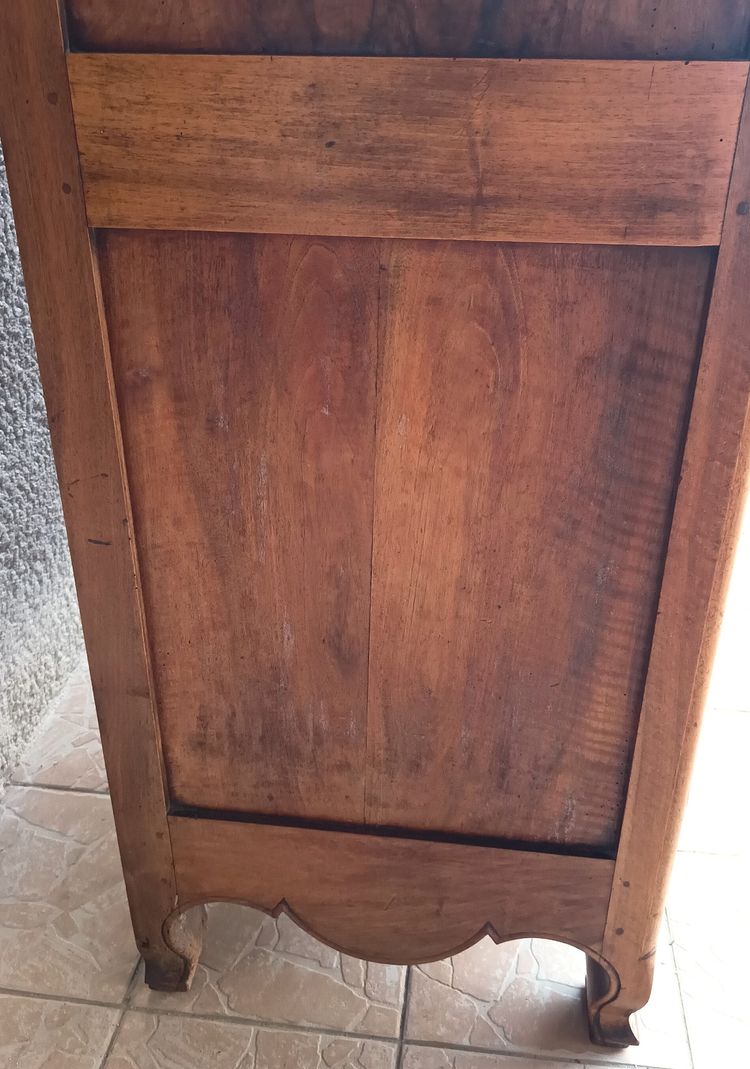 Armoire Louis XV marquetée époque 18ème