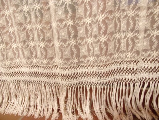 Curtain in embroidered tulle, early 20th century