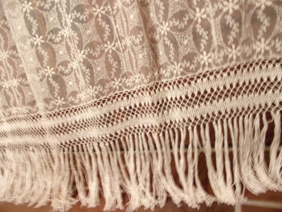 Curtain in embroidered tulle, early 20th century