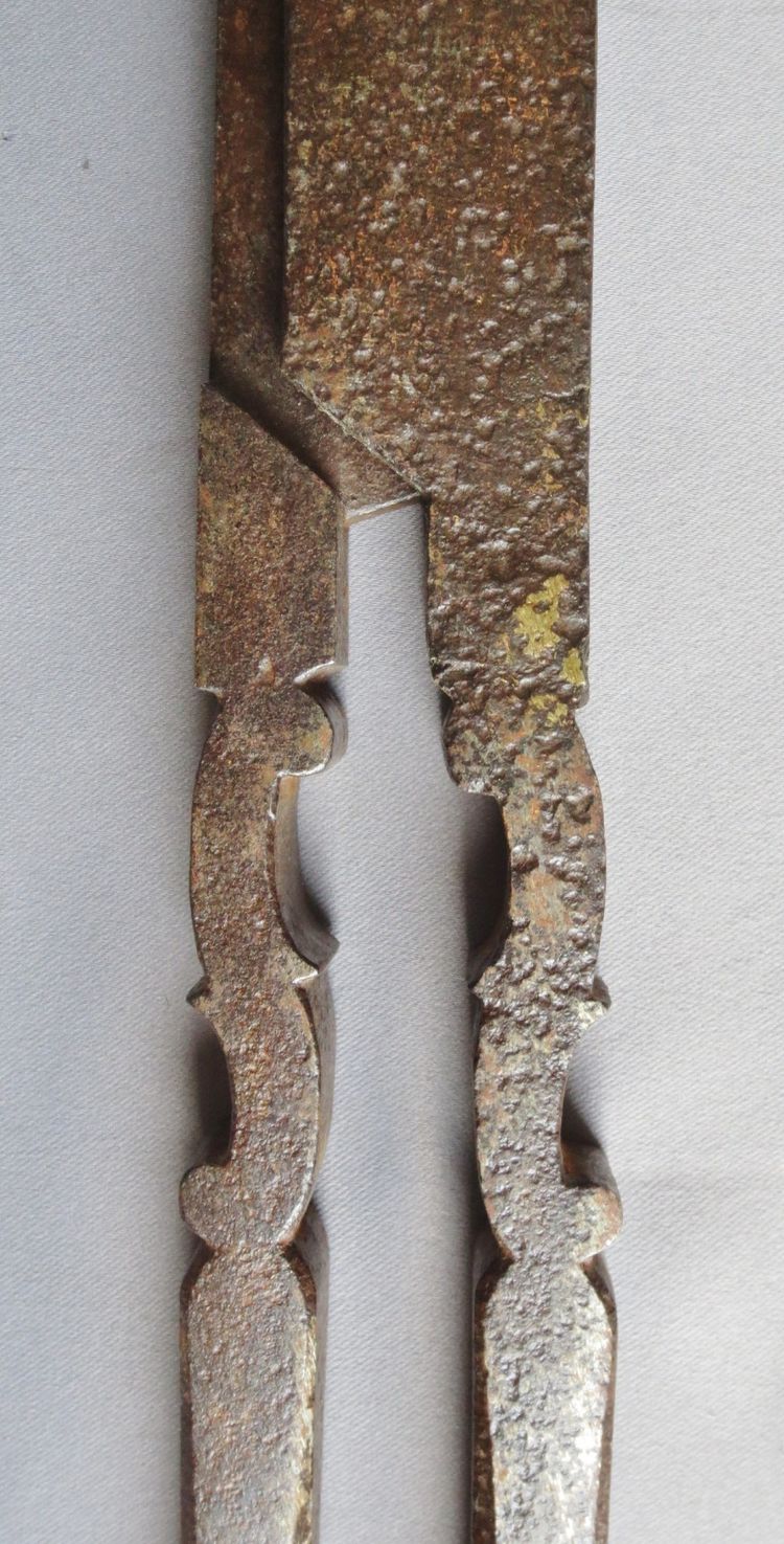 Carpenter's compass.