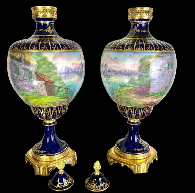 Großes Paar Vasen Aus Sèvres-Porzellan "Stempel Château Des Tuilerie "xixe