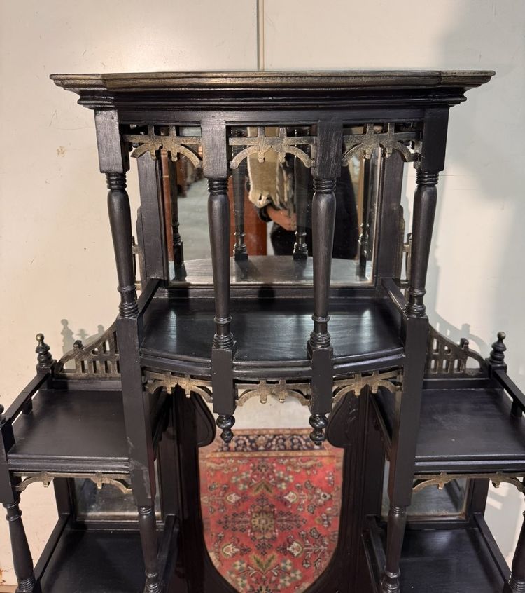 Large shelf or Bibus in lacquered wood