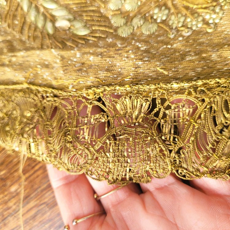 Delicate gold and silver wire headdress, 18th century