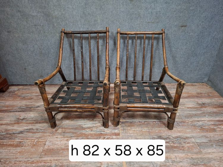Paire de fauteuils bas en bambou, d’esprit exotique, datant du début du XXe