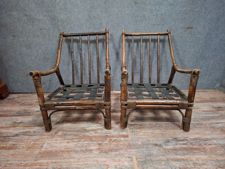 Paire de fauteuils bas en bambou, d’esprit exotique, datant du début du XXe