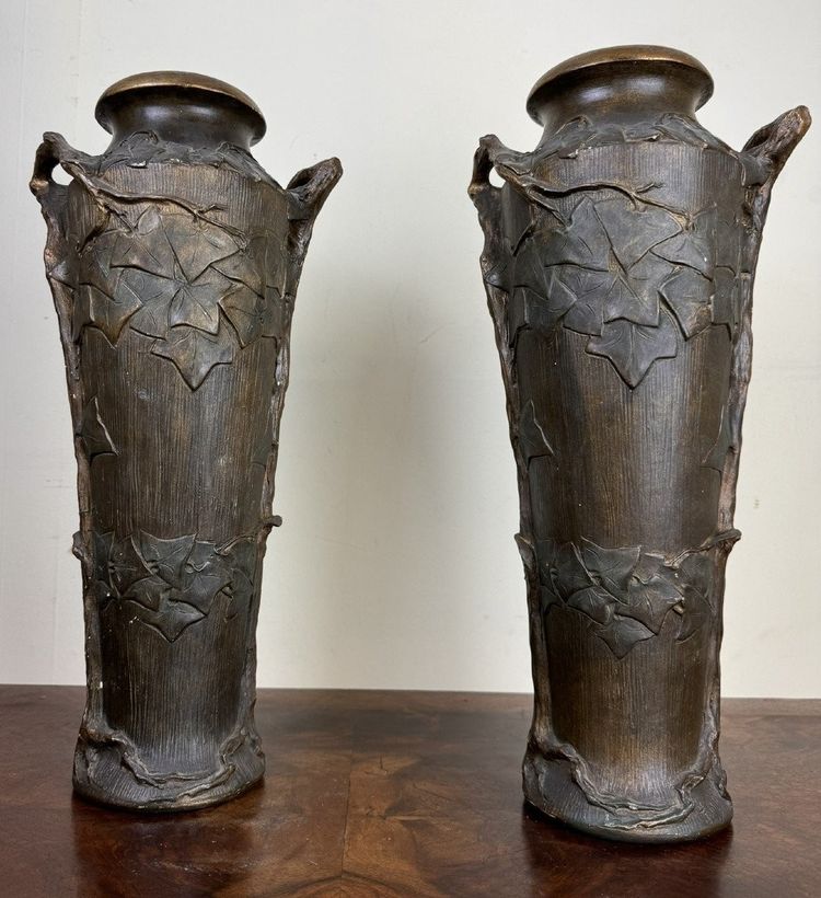 Grande Paire De Vases En Terre Cuite époque Art Nouveau Signés