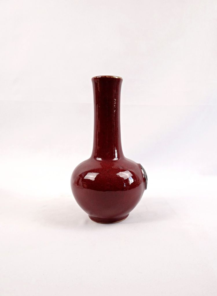 Vaso in porcellana cinese a doppia felicità shuāng xǐ rosso sangue di bue fine XIX secolo