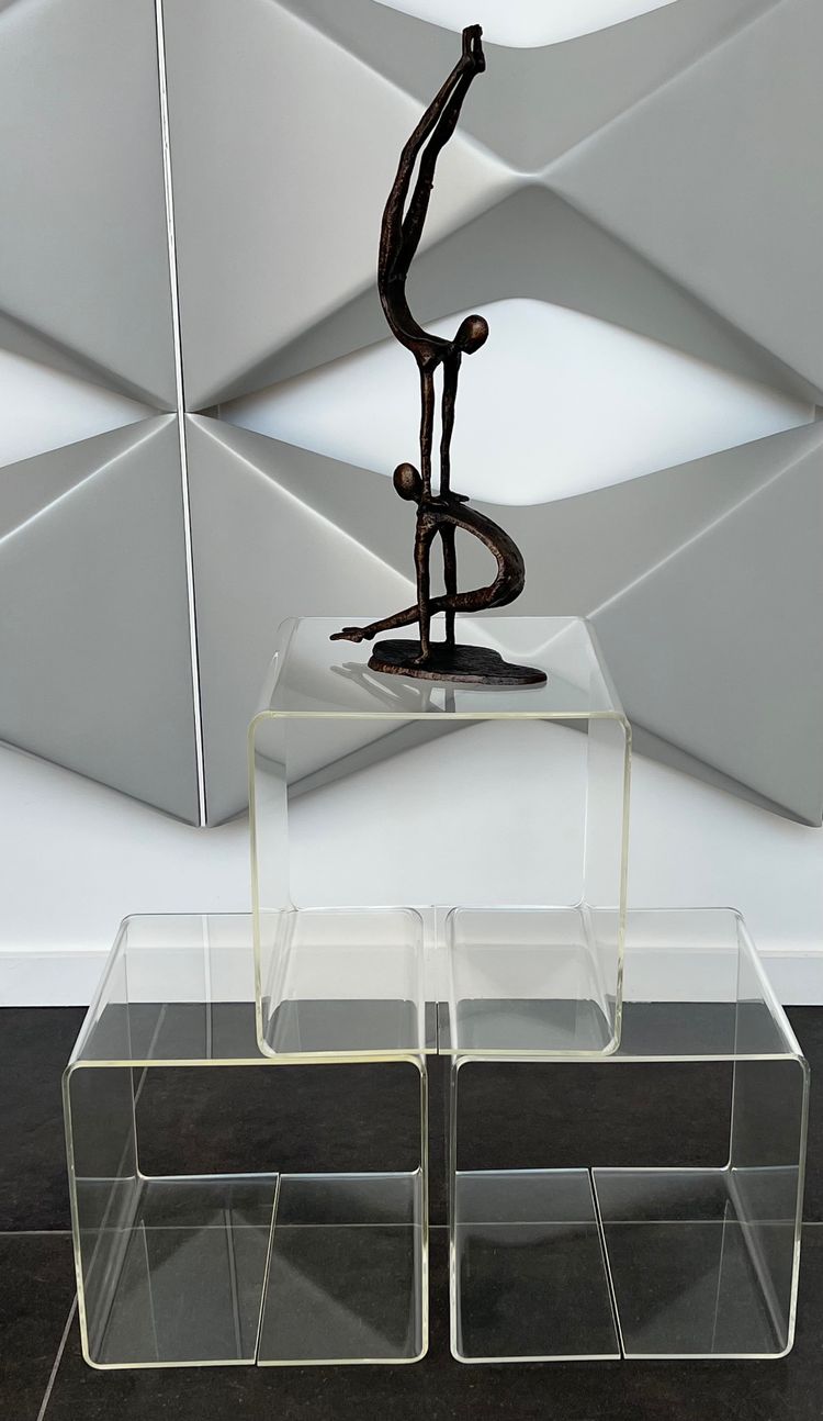 Table d'appoint, étagère cube en plexiglas par Michel Dumas, France années 70