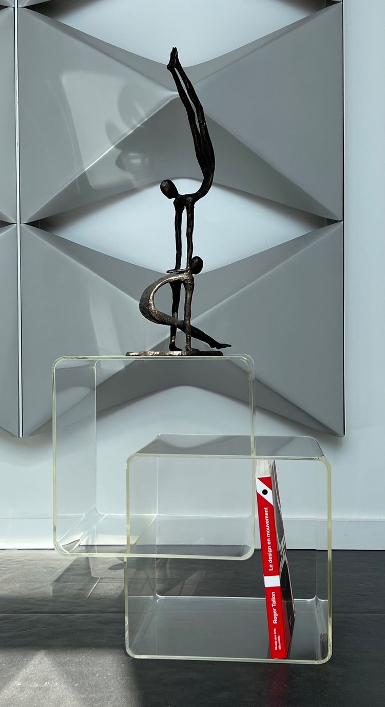 Table d'appoint, étagère cube en plexiglas par Michel Dumas, France années 70