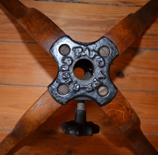 Fauteuil de bureau américain vers 1895