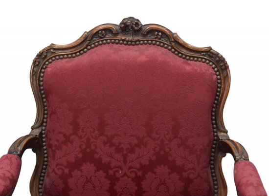 Salon En Noyer De Style Lxv , Fauteuils à La Reine