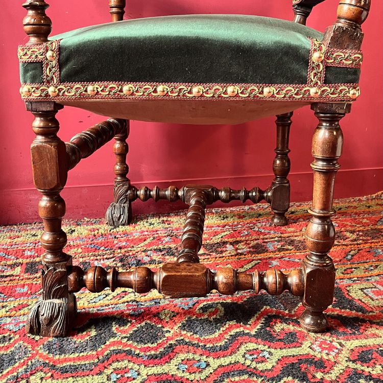 Carved armchair, Louis XIV period