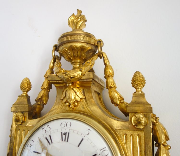 Osmond : Louis XVI period chased and gilt bronze cartel - signed