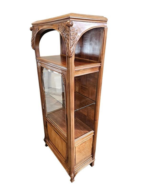 Art Nouveau display case, Nancy School, "Horsetail Fern"