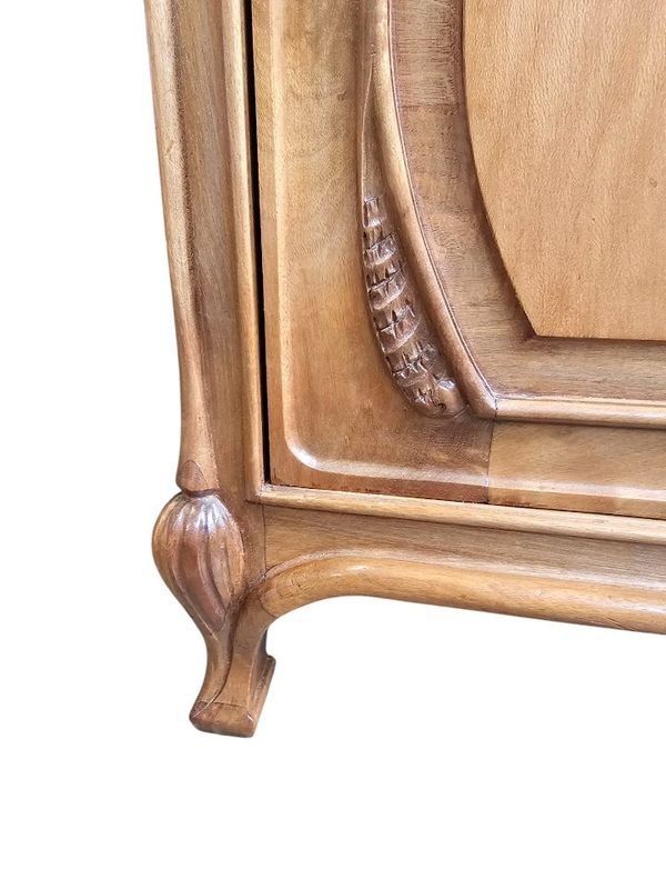 Art Nouveau display case, Nancy School, "Horsetail Fern"