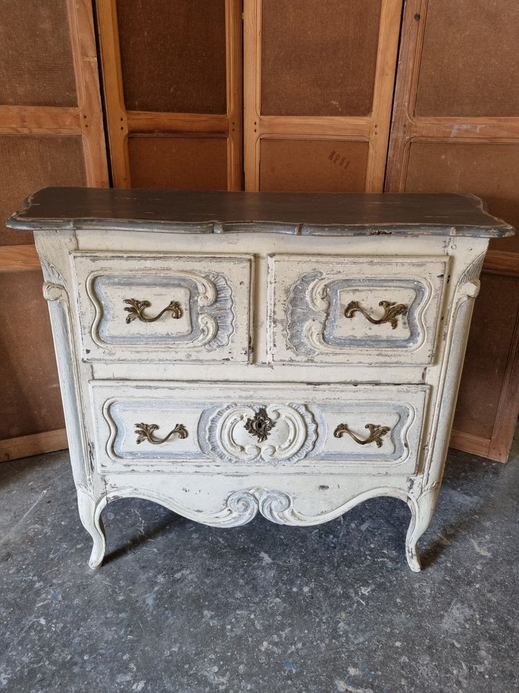 Cassettiera saltellante