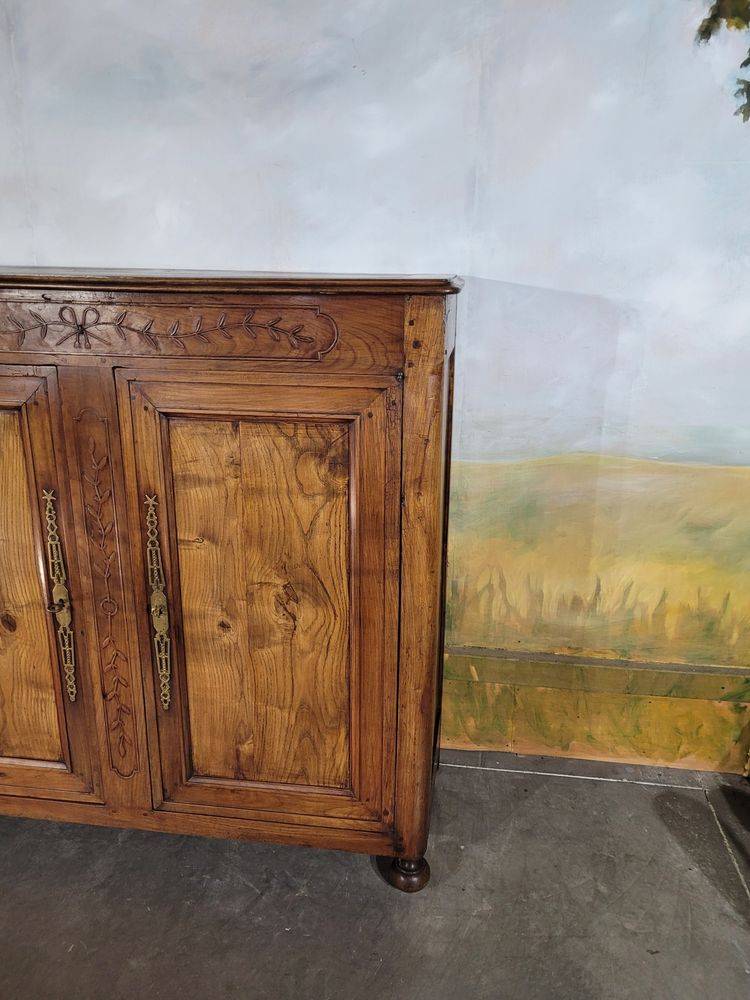 Bassette made of cherry and ash wood