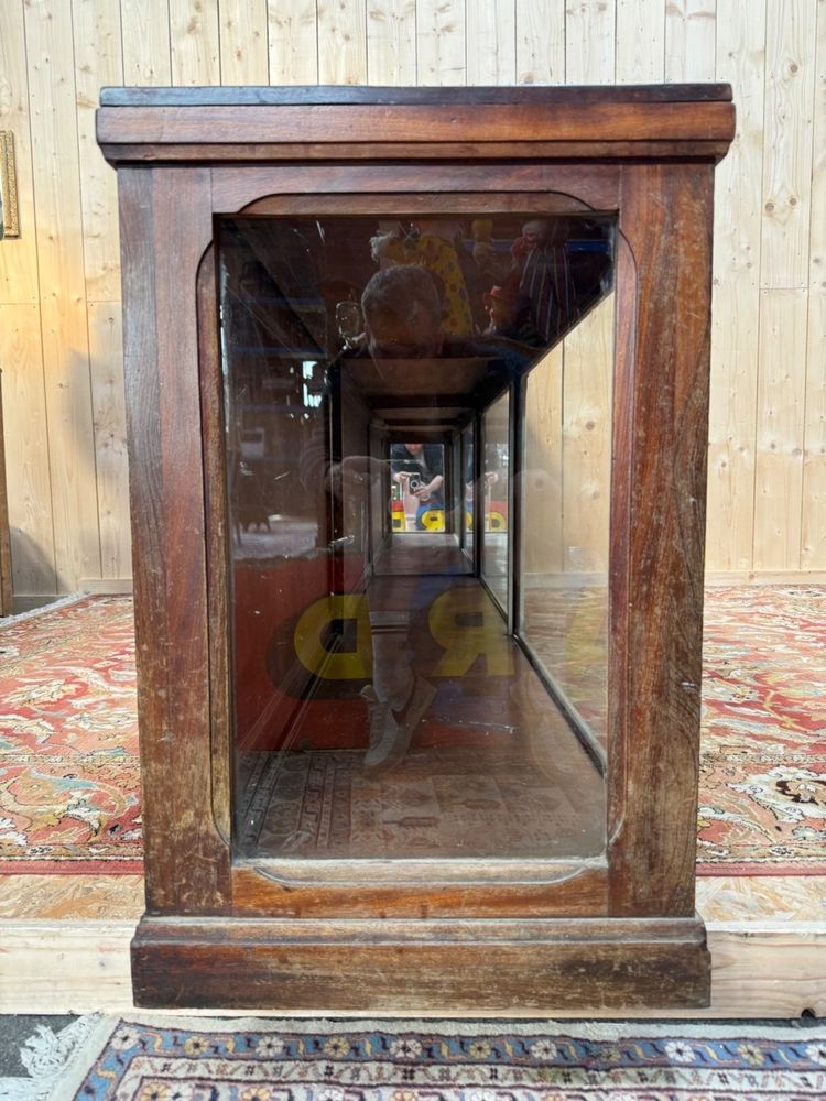 Comptoir de commerce Art Déco – Vitrine et tiroirs – Bois teinté acajou – Années 1920