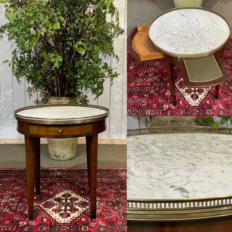 Louis XVI style bouillotte table in mahogany with a white marble top, dating from the 1930s