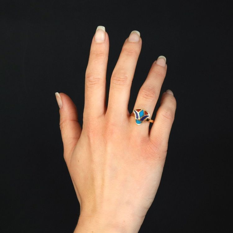 Ägyptischer Ring aus Gelbgold und Emaille