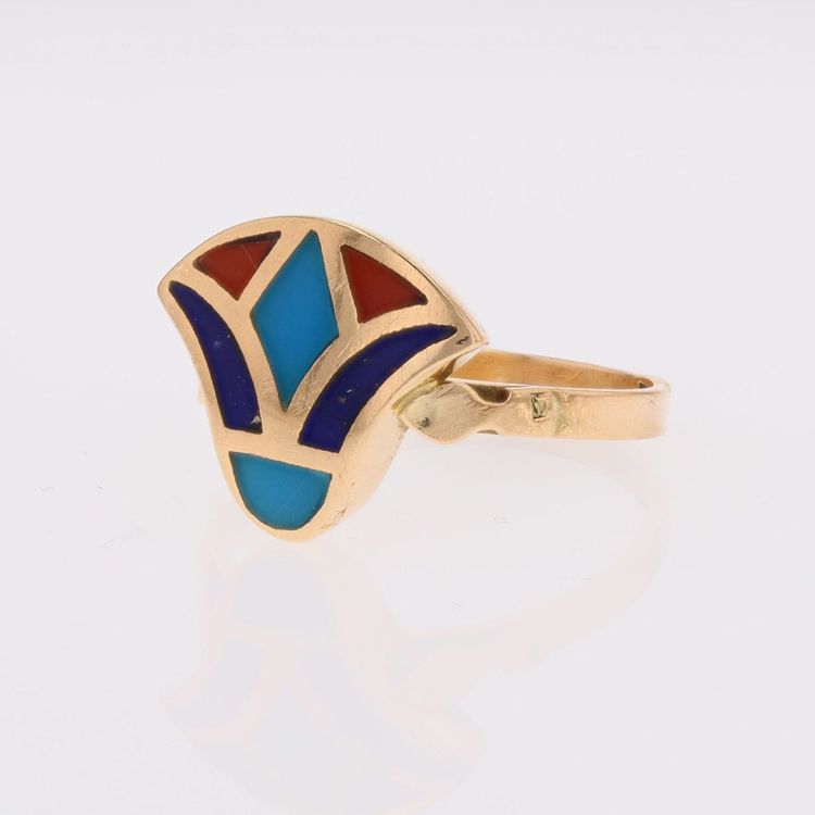 Ägyptischer Ring aus Gelbgold und Emaille