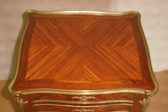 Table de salon Louis XV