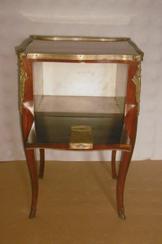 Table de salon Louis XV
