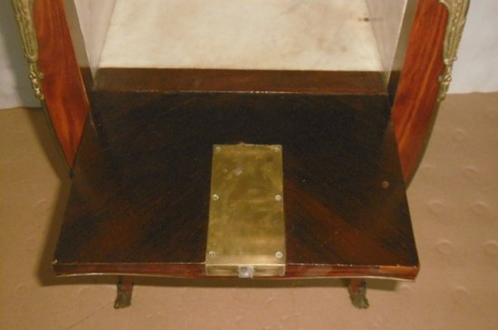 Table de salon Louis XV