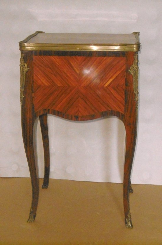 Table de salon Louis XV