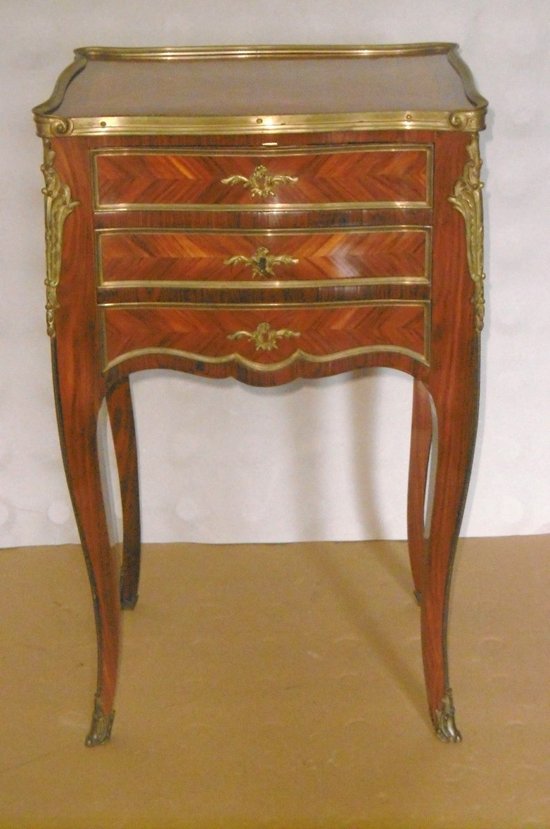 Table de salon Louis XV