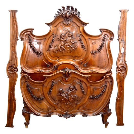 Exceptional Louis XV Style Baroque Bed In Carved Walnut For Babies