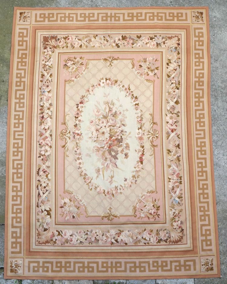 Großer Aubusson-Teppich im Stil Louis XVI, Epoche Napoleon III - 342cm x 250cm