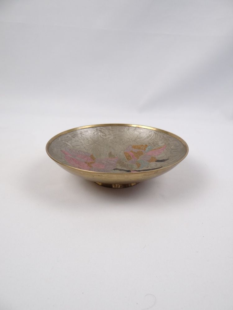 Coupe vide poche Art Nouveau en laiton émail cloisonné art populaire Indien de 1970