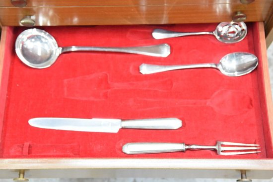 Christofle silver metal canteen Art Deco model América