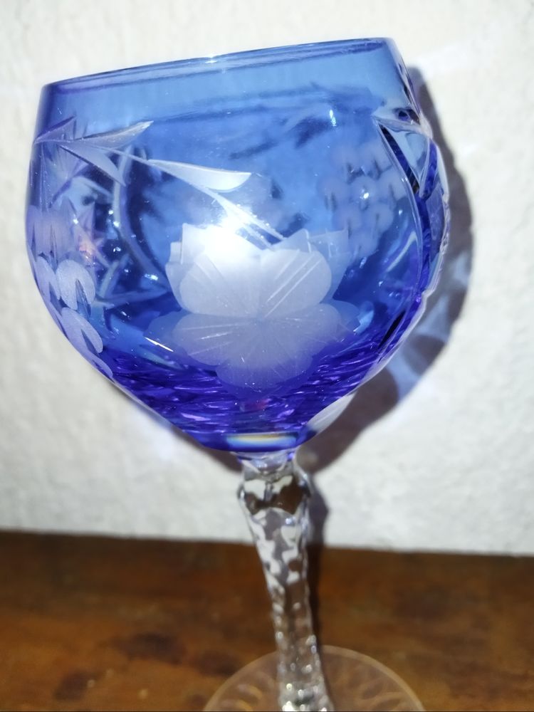 CRYSTAL GLASSES 6 Antique Colored Cut Crystal Footed Glasses