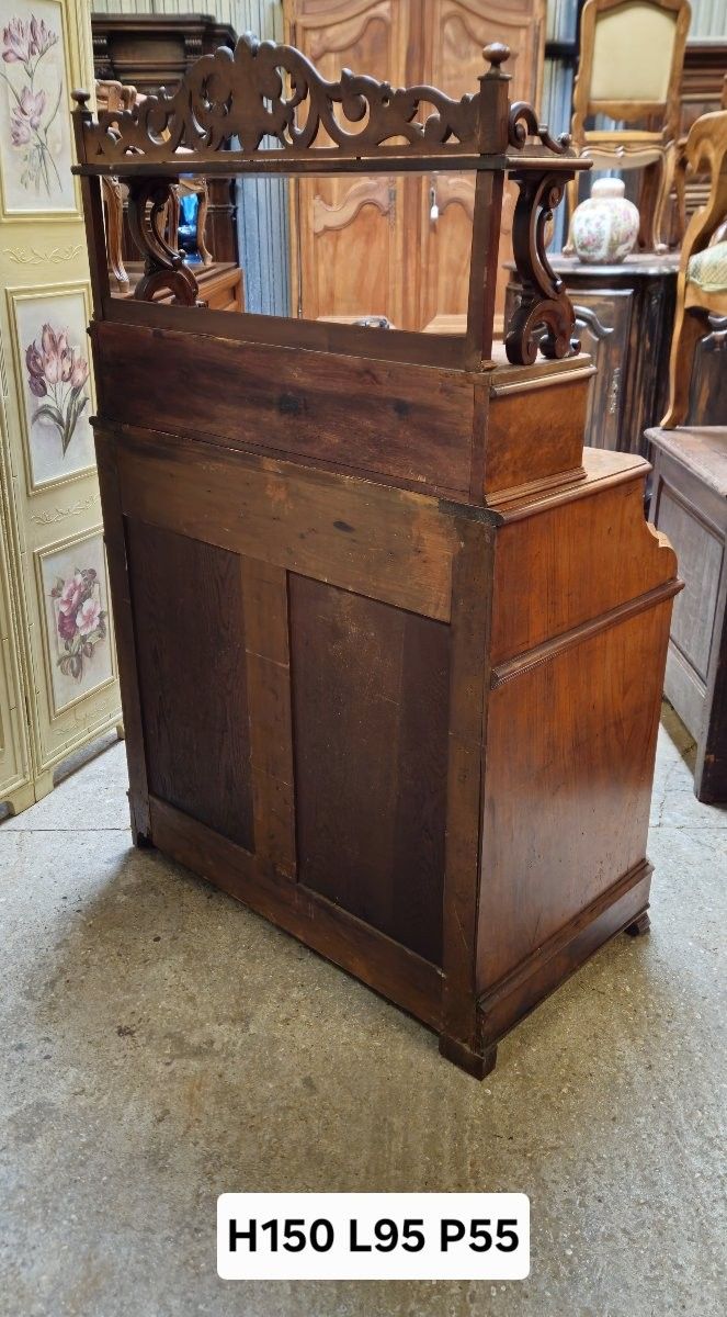 Commode Secrétaire en noyer avec étagère sculptée – époque Louis Philippe