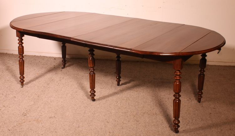 Table de salle à manger extensible du début du 19° siècle en noyer