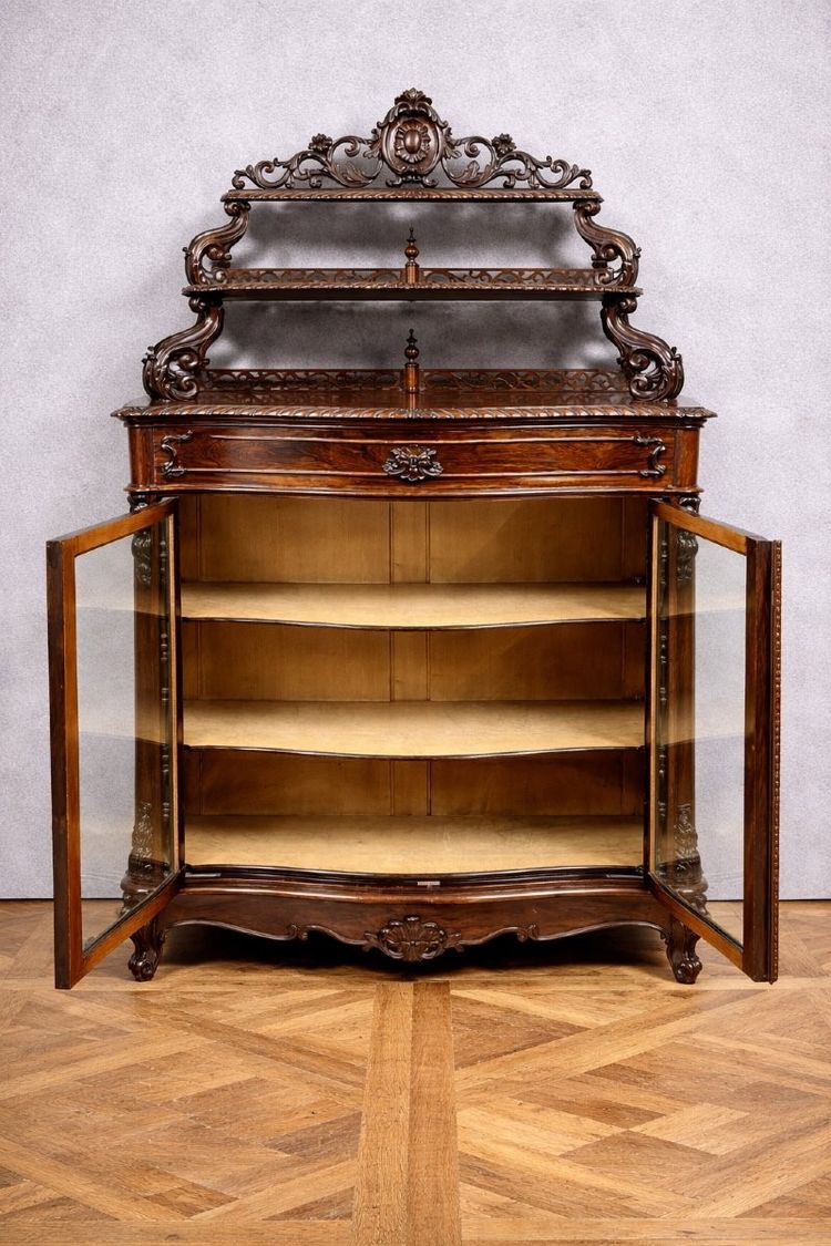 Vitrine galbée époque Napoléon III en acajou