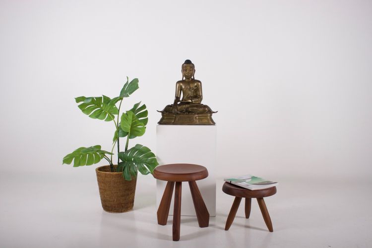 Burmesischer Buddha aus Bronze, Votivskulptur, markiert und datiert.