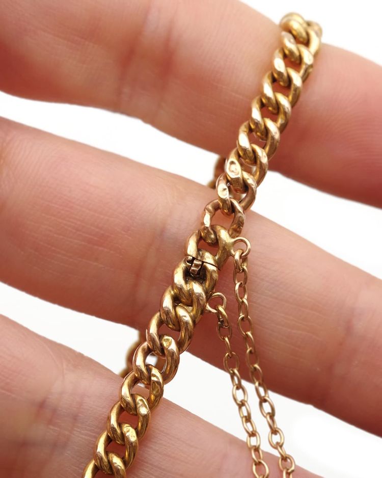 Bracciale con catena a cordoncino in oro antico 18 ct.
