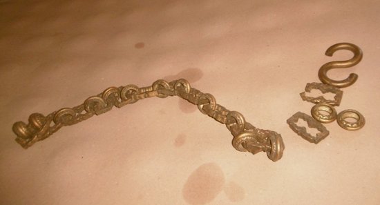 Mazzarin Kronleuchter und ein Paar Wandlampen